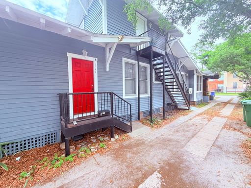 Half off First Month’s Rent! Charming 1BR/1BA Apartment in the Heart of Tampa! – photo 1
