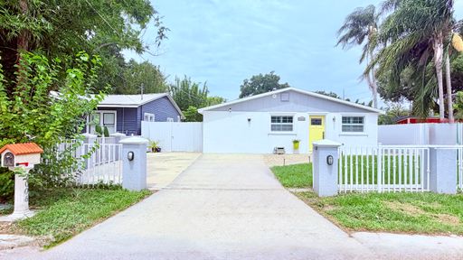 Beautifully Updated 2/2 + Office in Historic Old Seminole Heights! – photo 1