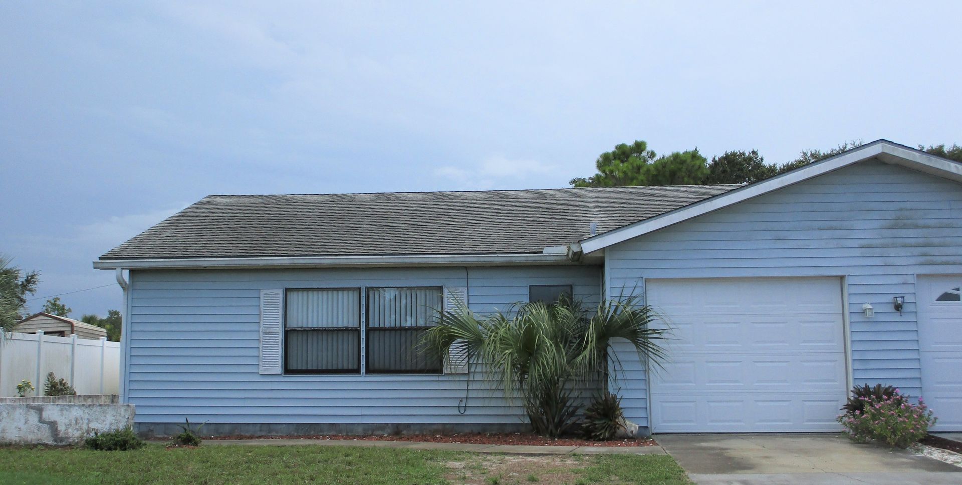 Edgewater House: 406 Sandpiper