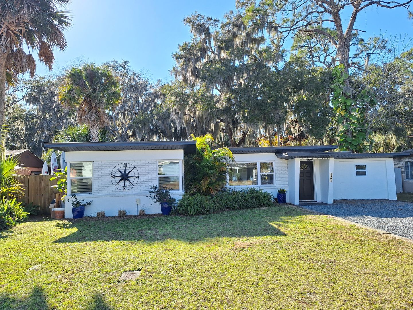 New Smyrna Beach House: 1304 Palmetto St
