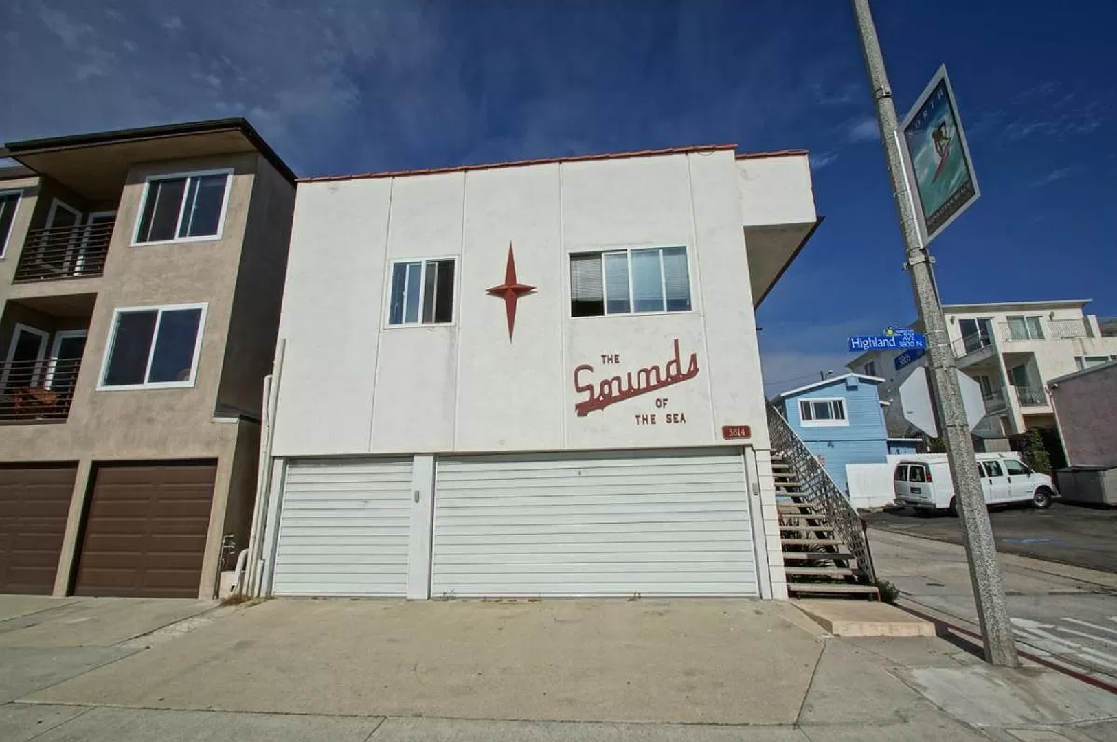 Manhattan Beach Apartment: 3814 Highland Ave