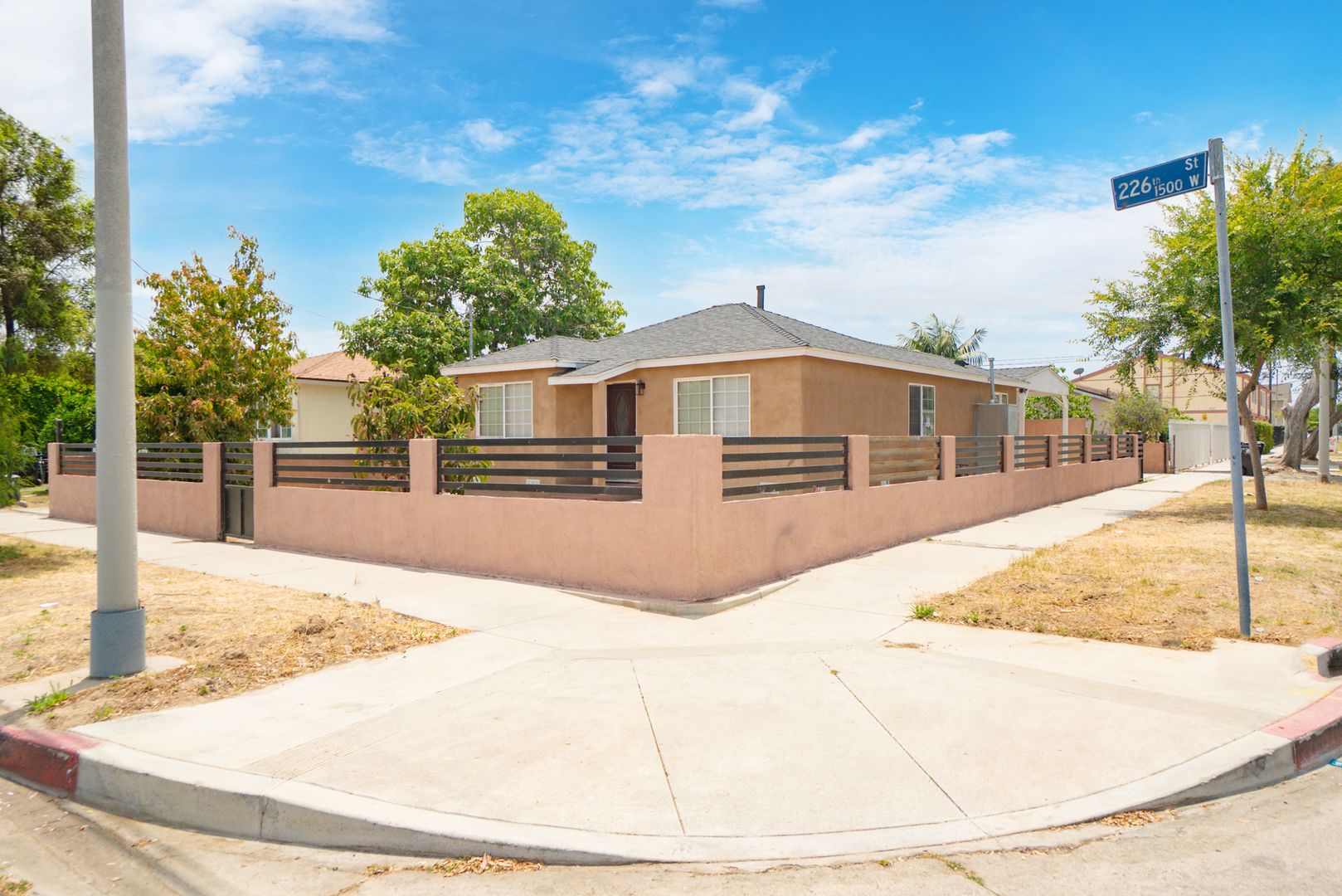 Torrance House: 1570 W 226th Street