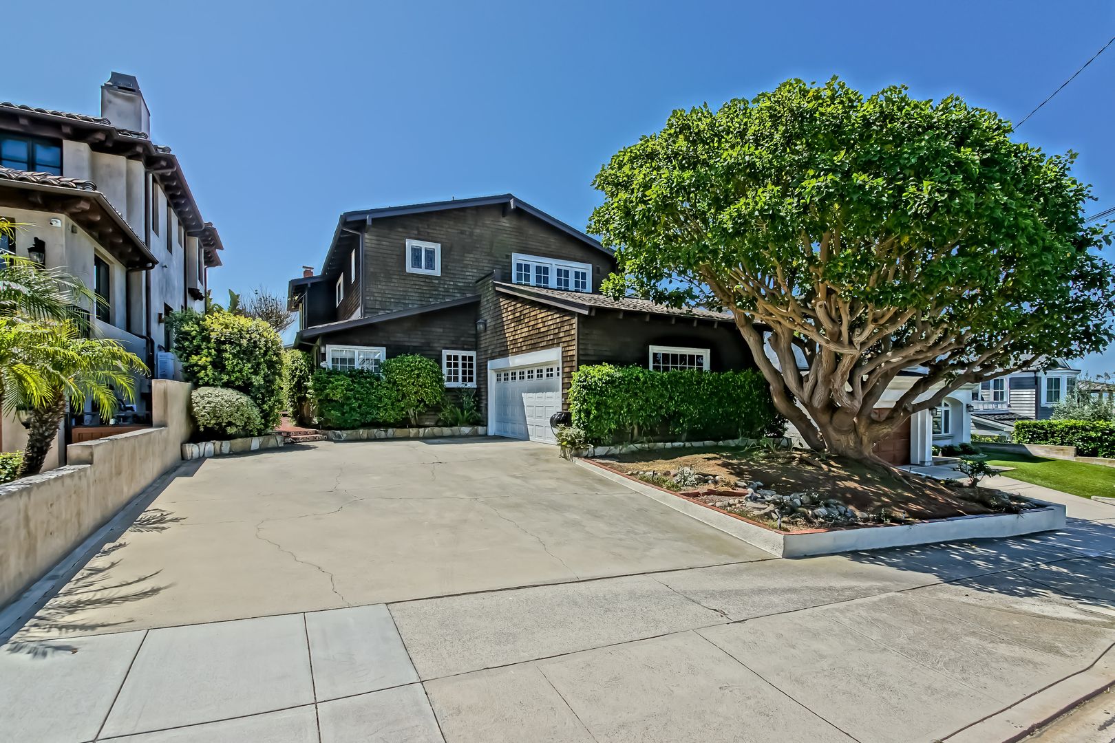 Manhattan Beach House: 600 15th Street