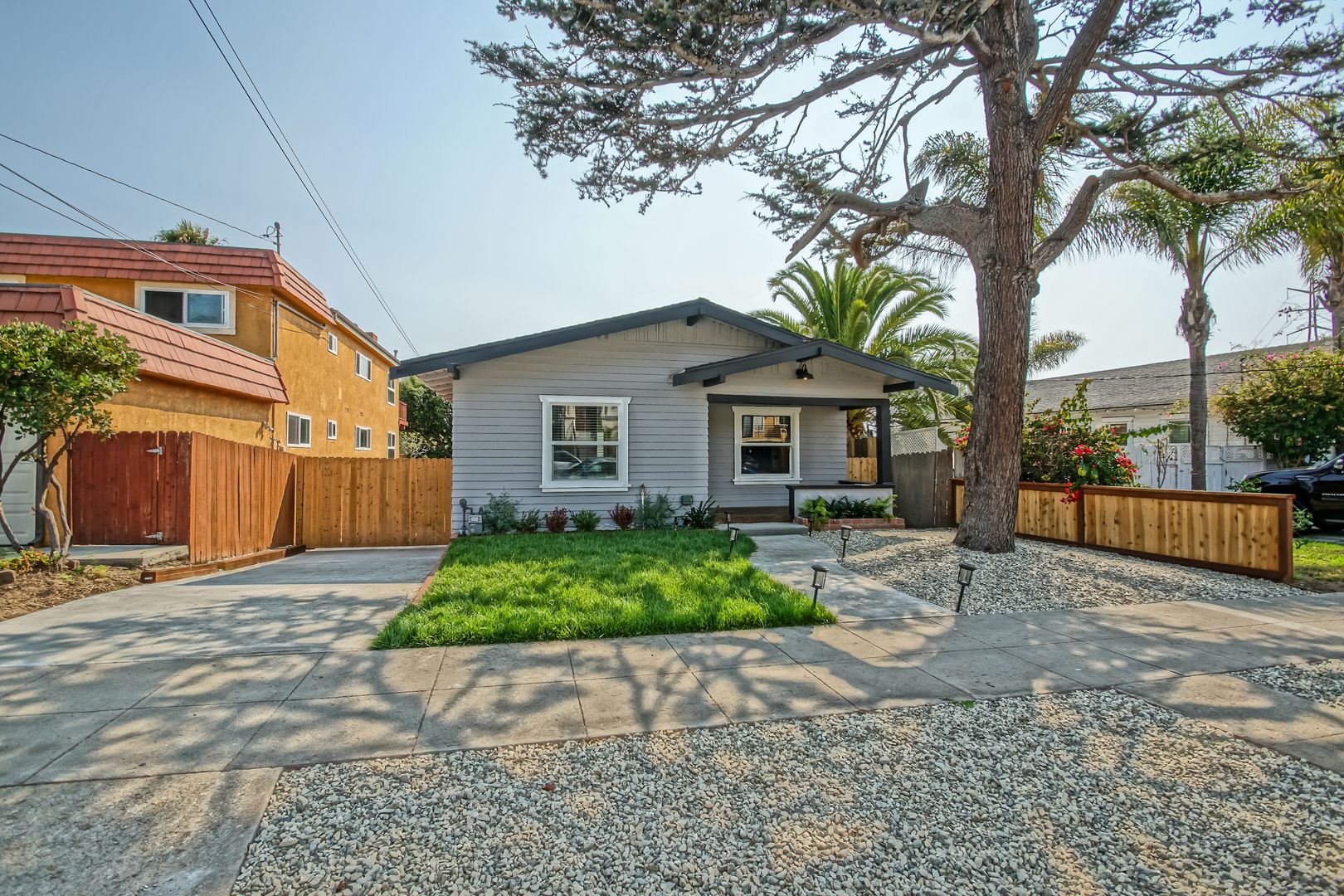 Redondo Beach House: 827 N. Lucia Ave.