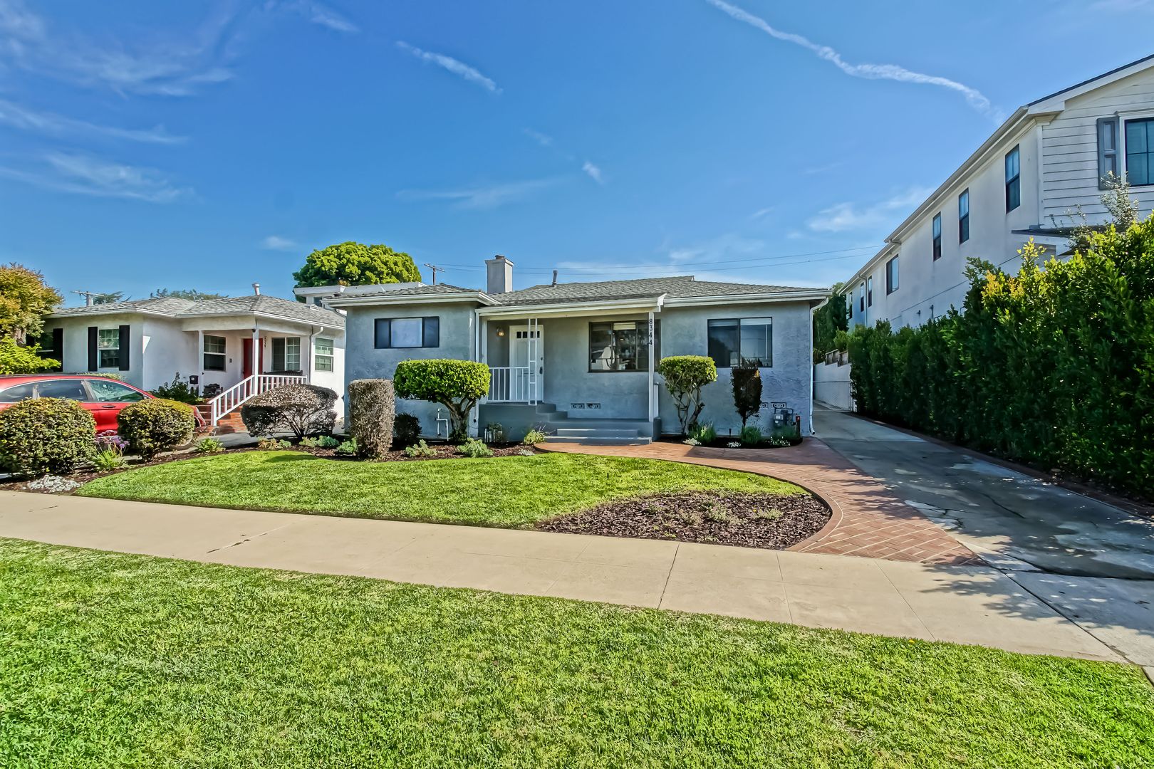 Los Angeles House: 8344 Gonzaga Ave.
