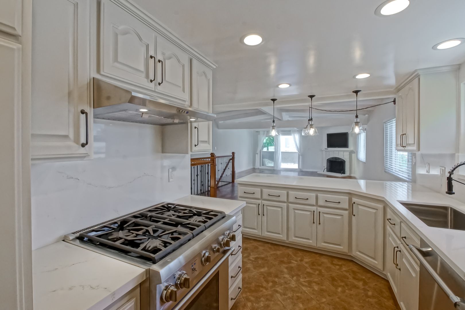 Redondo Beach House: 1534 Steinhart Ave.