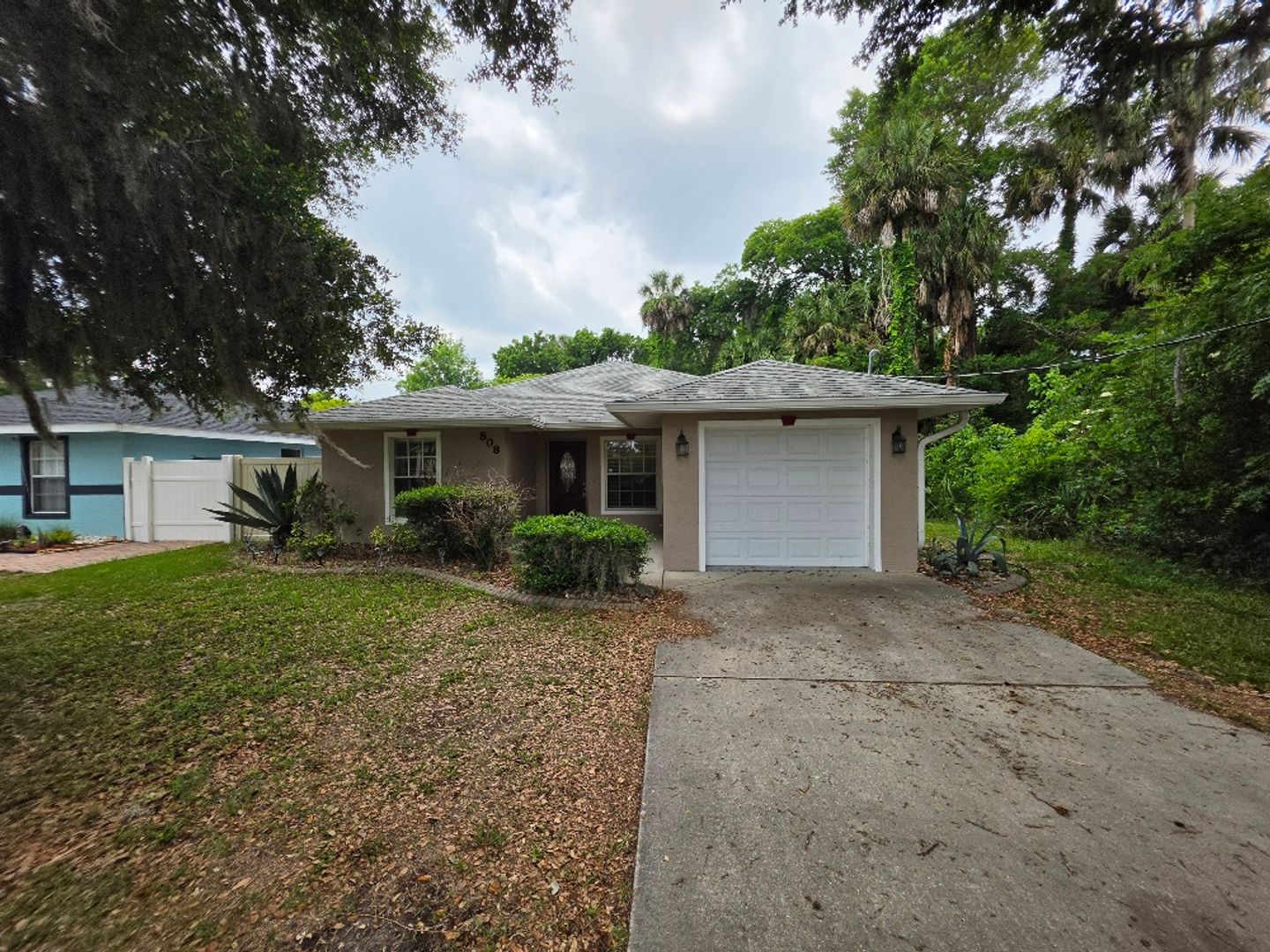 Daytona Beach House: 808 Valencia Ave.