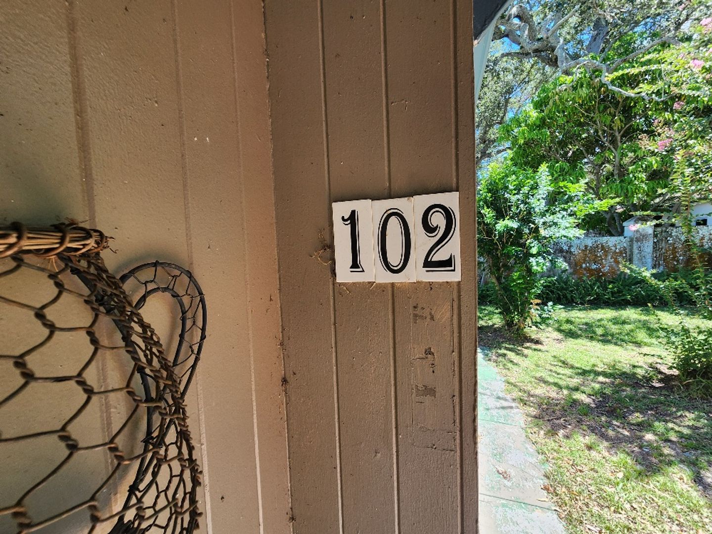 New Smyrna Beach Apartment: 100 Charlotte Ave.