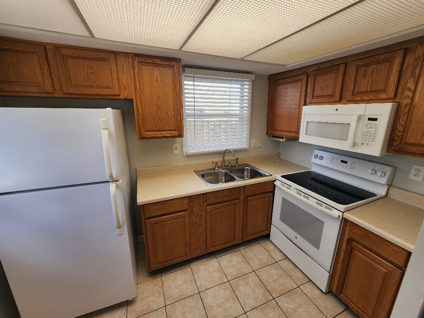 New Smyrna Beach House: 2508 B  S Atlantic Ave