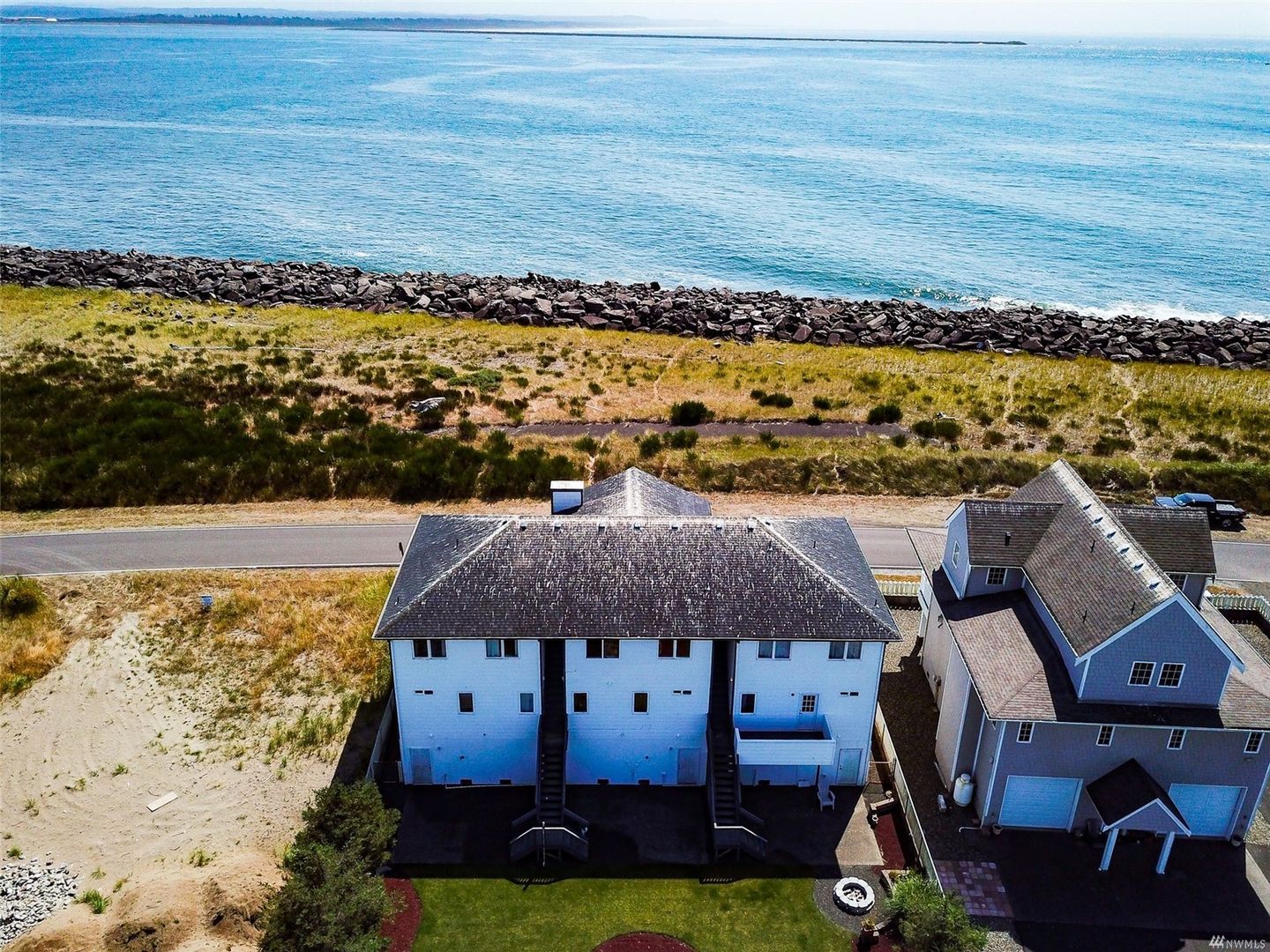 Ocean Shores Townhome: 1467 E Ocean Shores Blvd SW-EAST