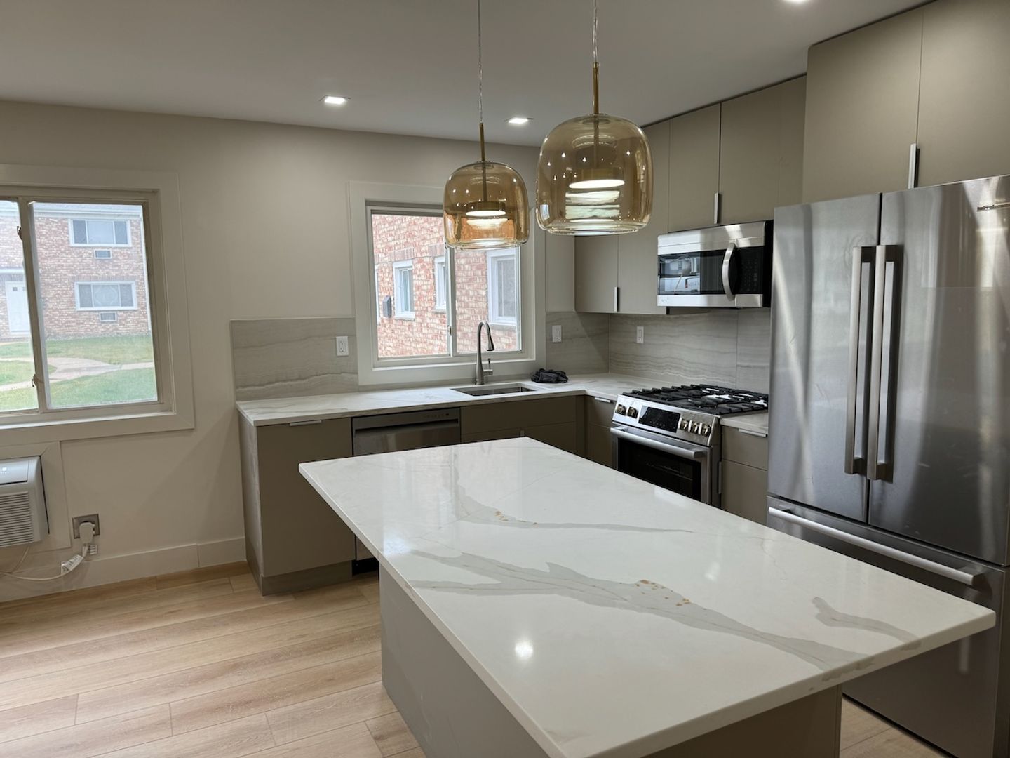 Belmar Apartment: 1 Ocean Ave