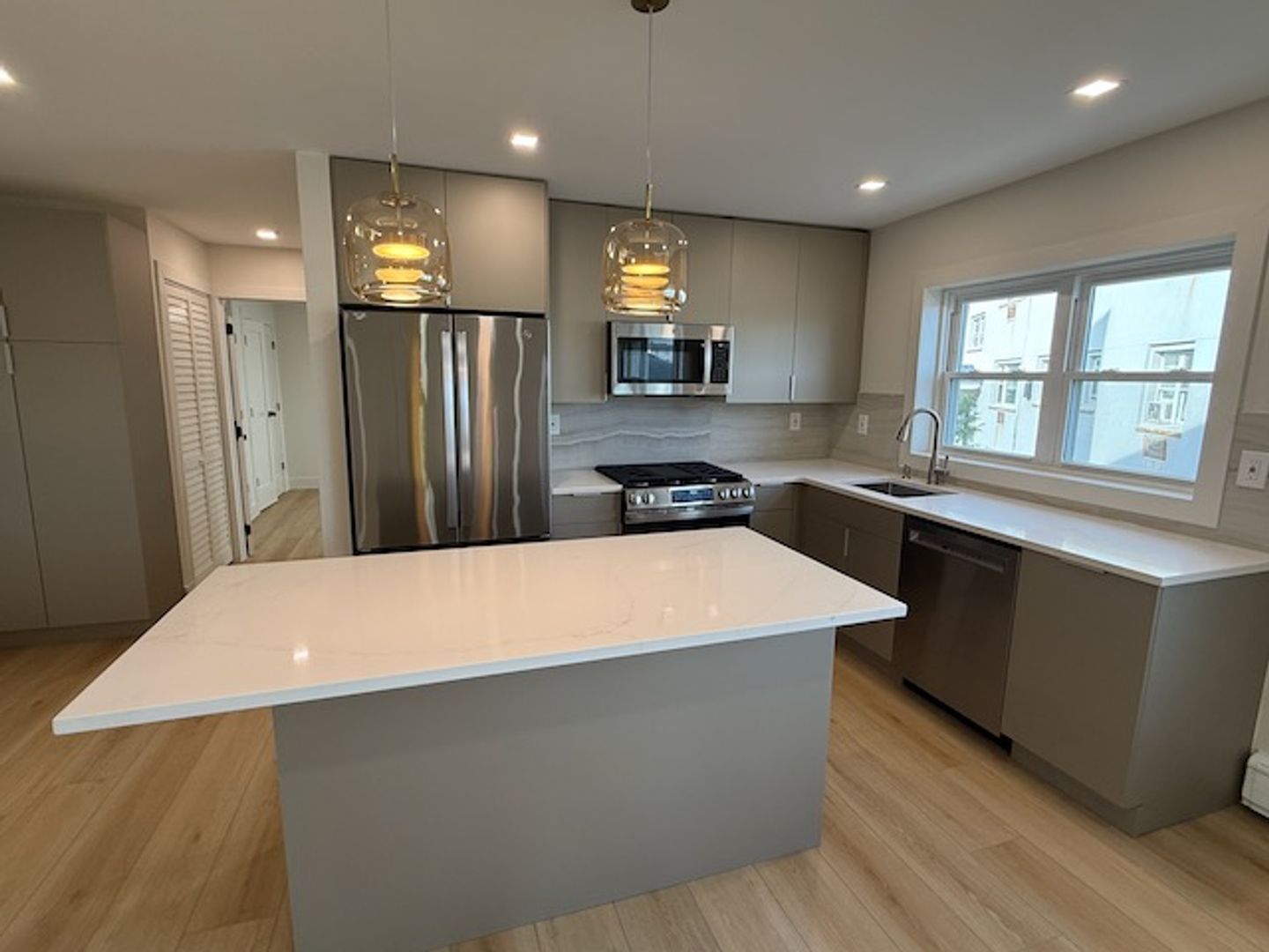 Bradley Beach Apartment: 1217 Ocean Ave