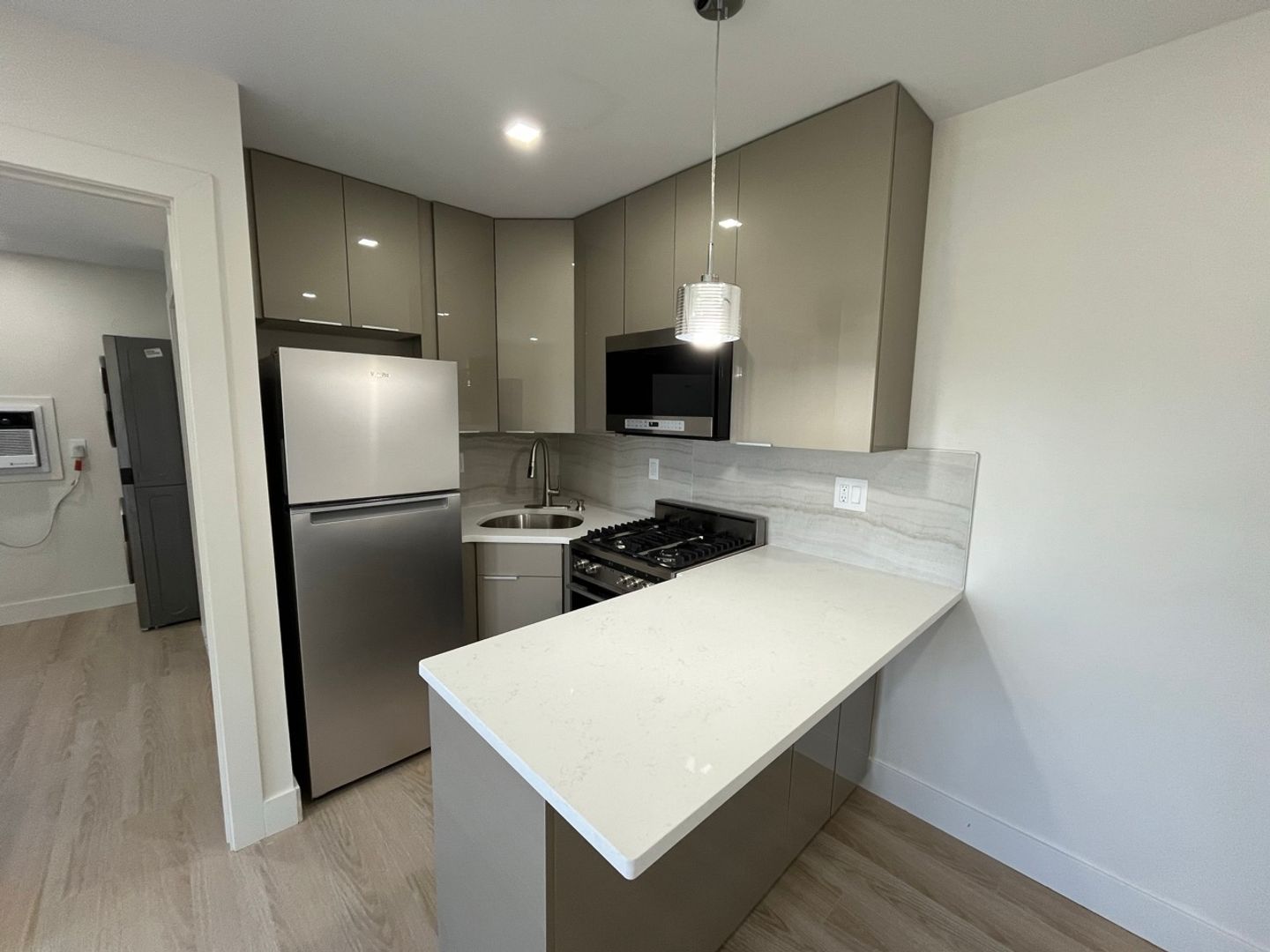 Bradley Beach Apartment: 1217 Ocean Ave