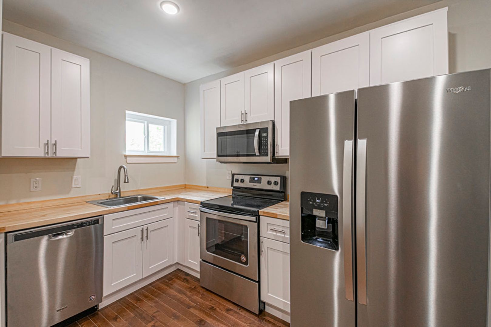 Philadelphia House: 2061 South St