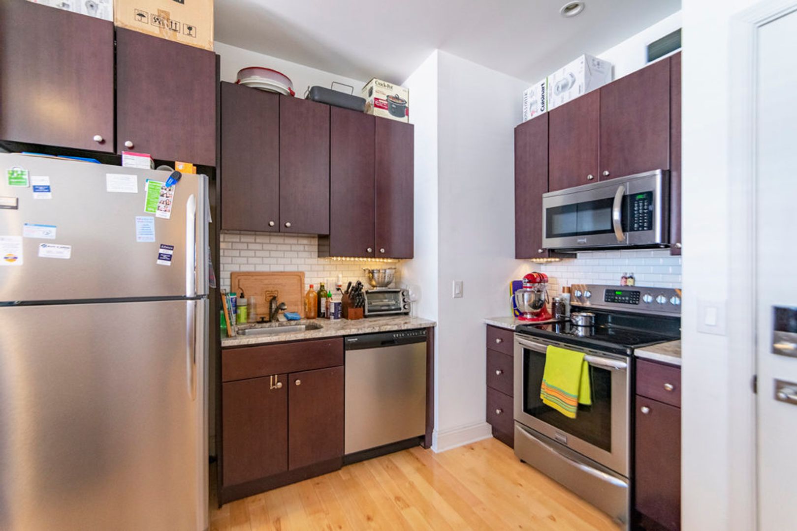 Philadelphia Apartment: 427 Monroe Street