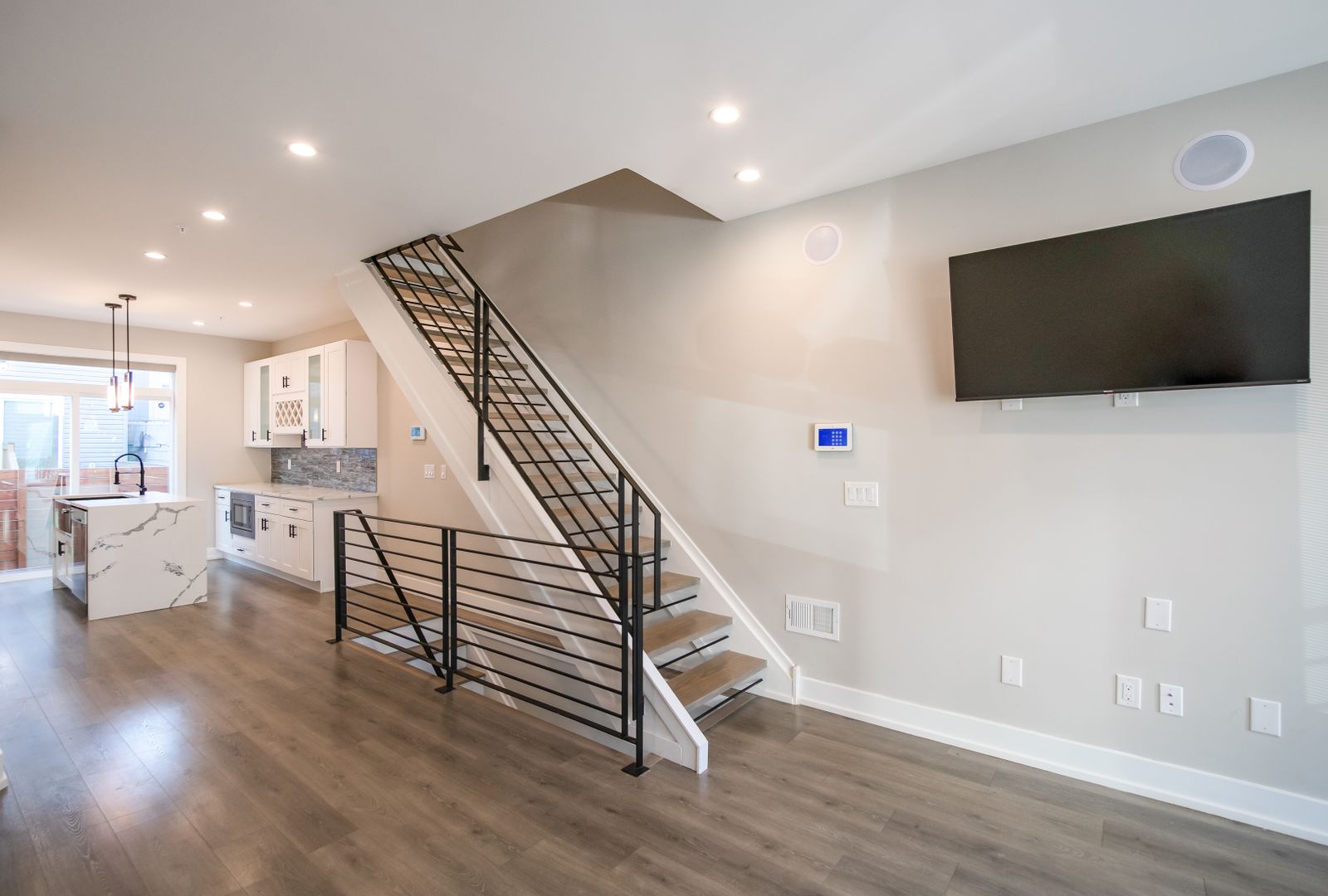 Philadelphia House: 2128 N Randolph St