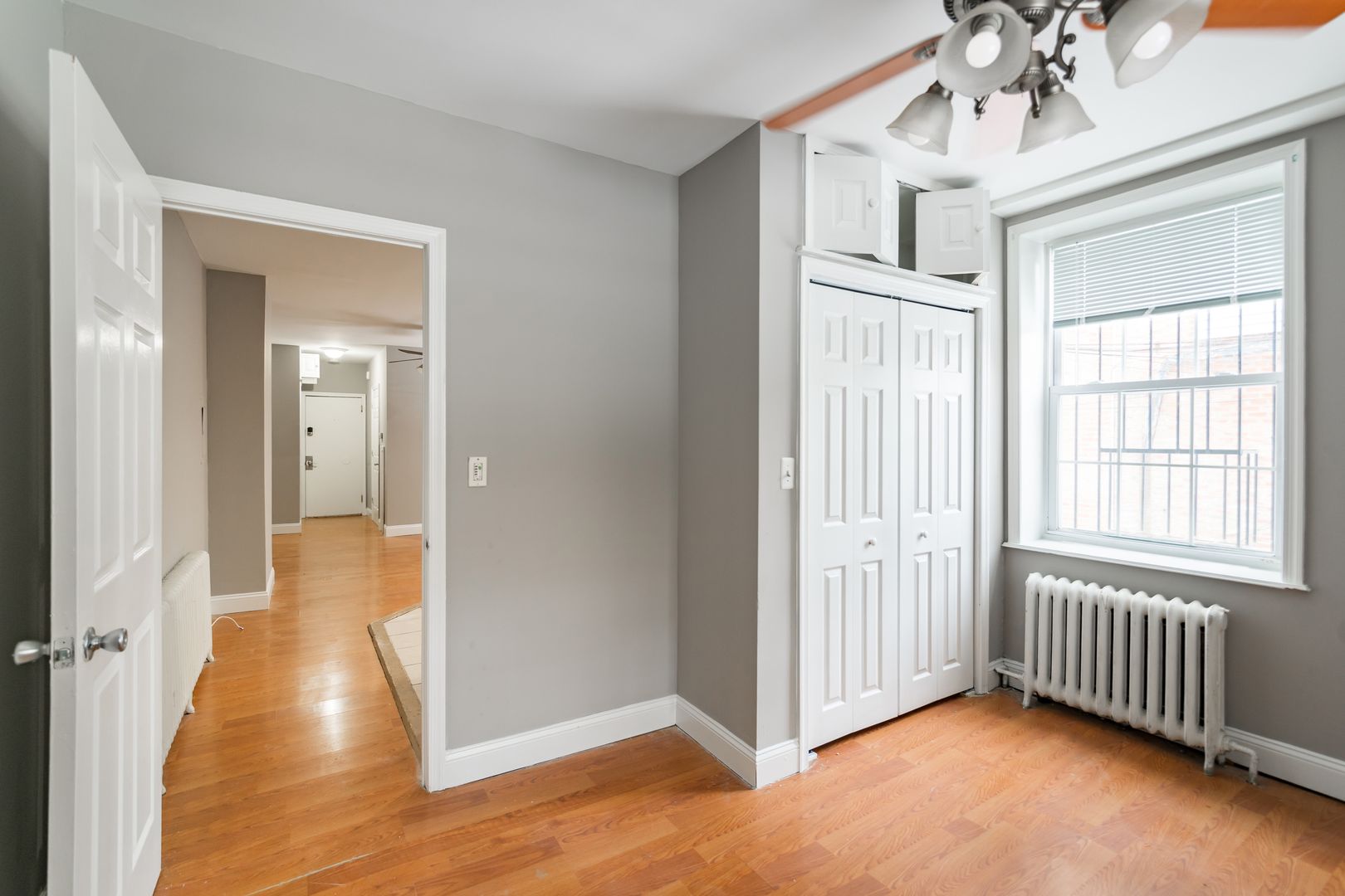 Philadelphia Apartment: 2123 Spring Garden Street