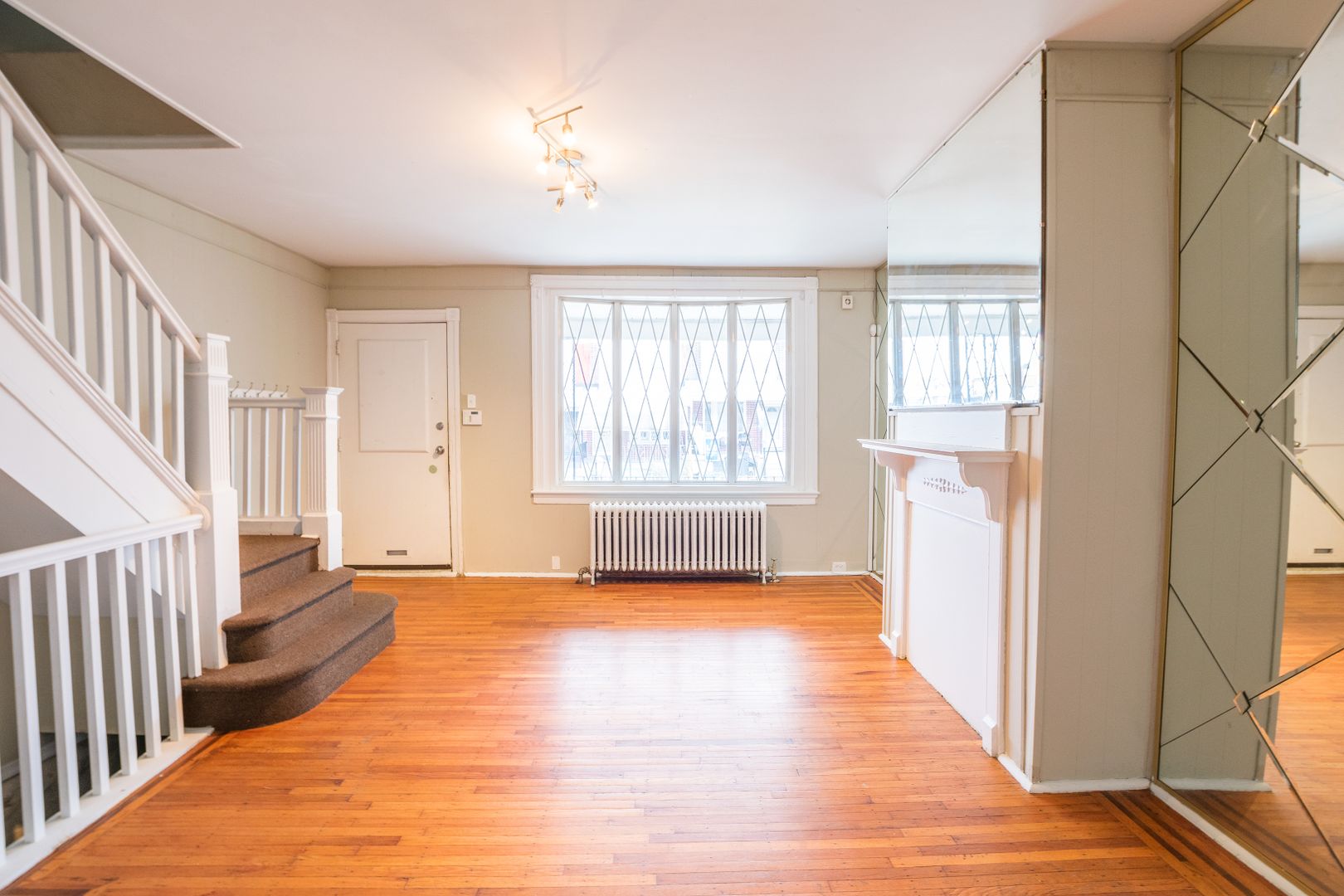 Philadelphia House: 5750 N Lambert Street