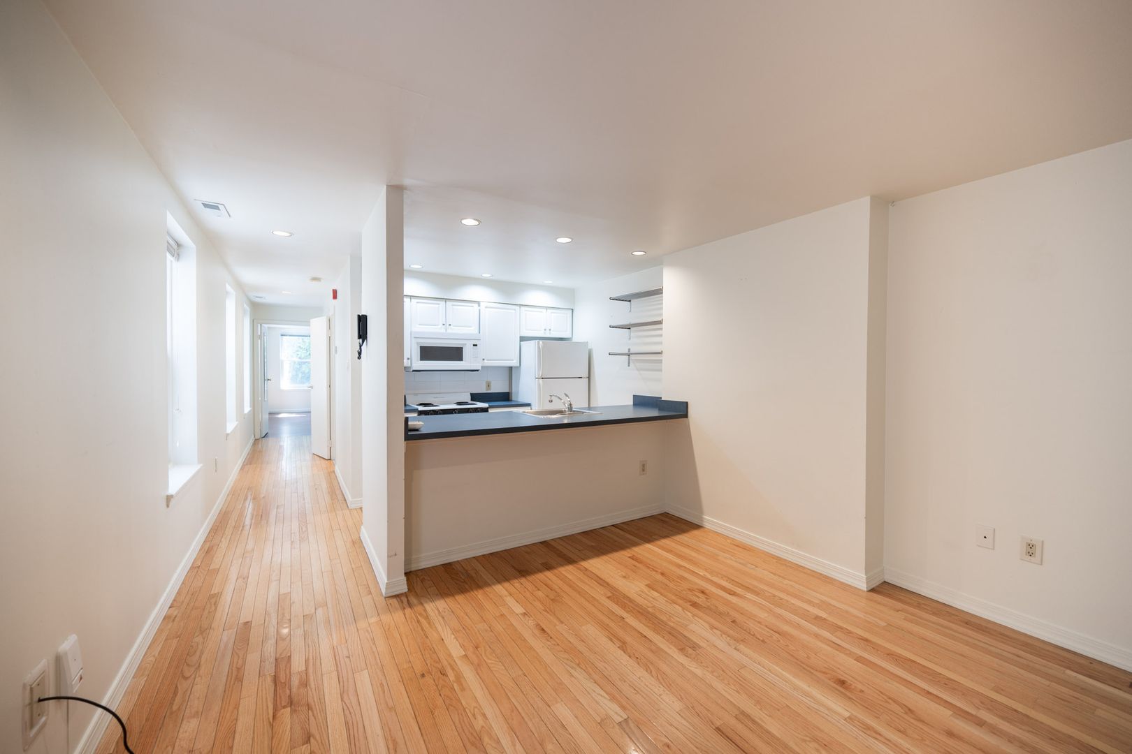 Philadelphia Apartment: 1728 Green Street