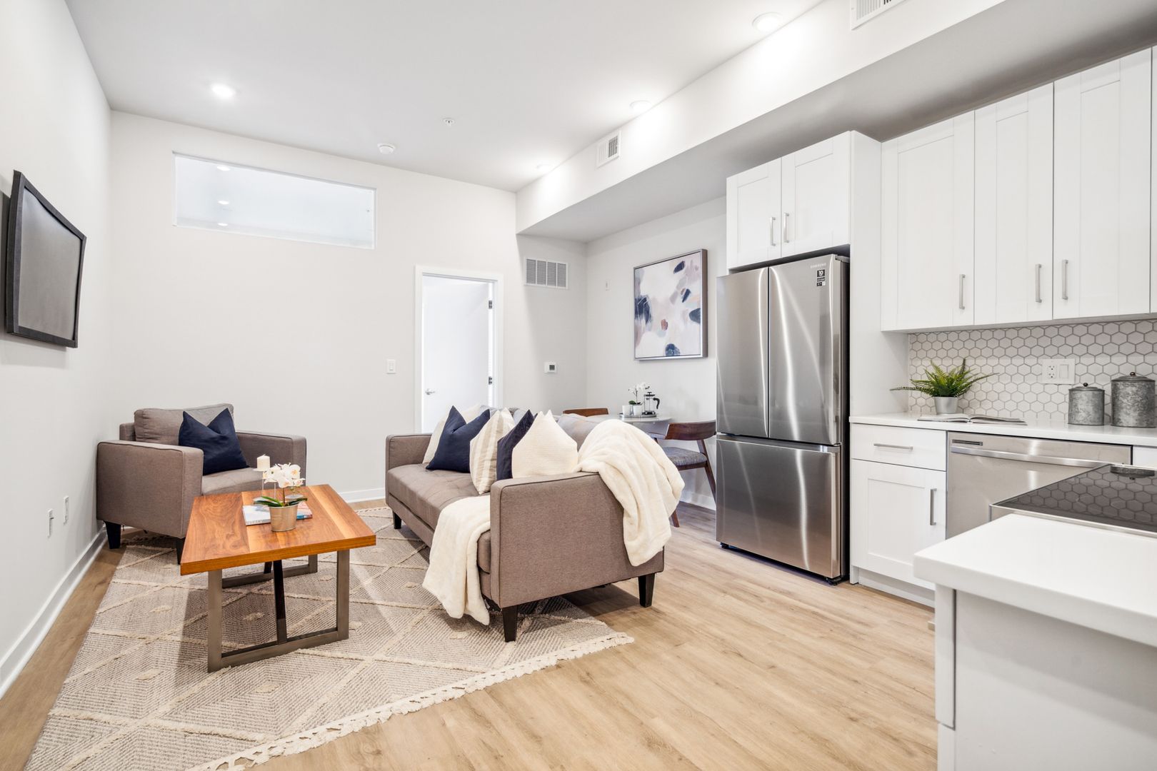 Philadelphia Apartment: 1330 S Patton Street