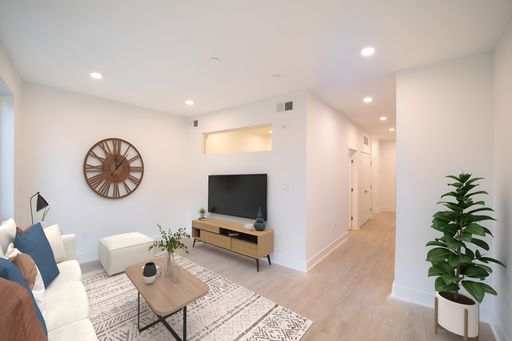 One Bed Fishtown Apartment – photo 1