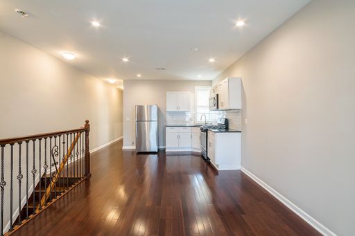 2 Bedroom Multi-Family Home – 723 S 56th Street - Unit B, Philadelphia, PA 19143