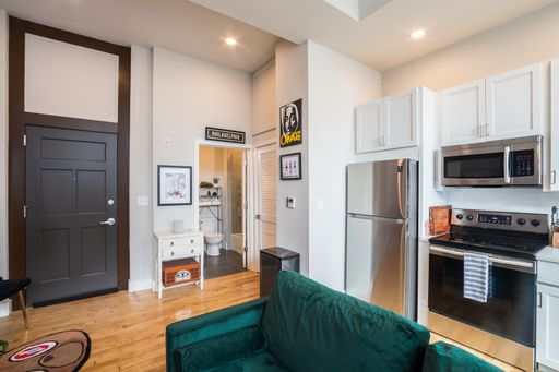 Point Breeze Studio Apartment – photo 1