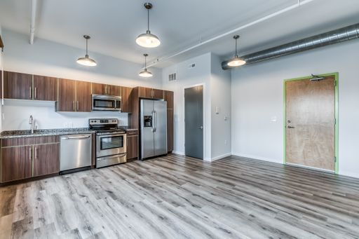 One Bed West Philadelphia Loft Apartment – photo 1