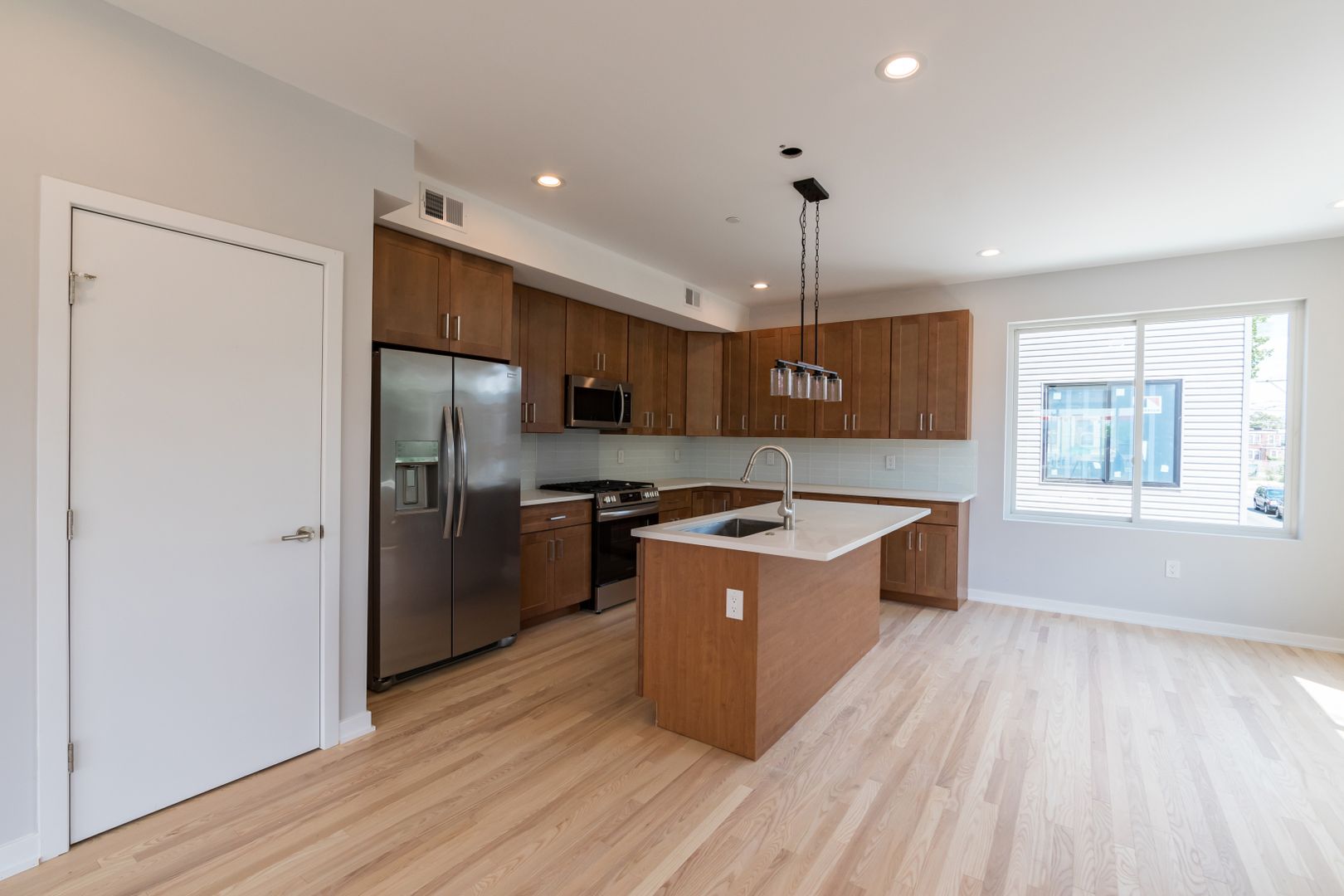 Philadelphia House: 1351 S Myrtlewood Street