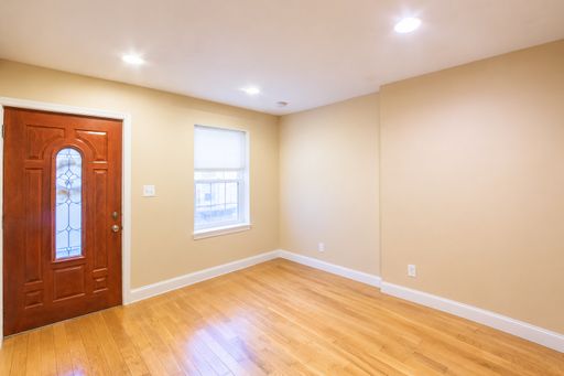3 Bedroom Townhome – 1717 Webster St, Philadelphia, PA 19146