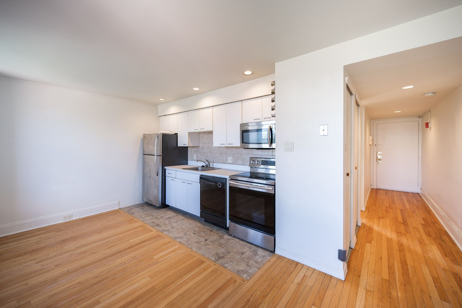 Philadelphia Apartment: 1728 Green Street