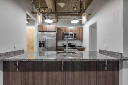 West Philadelphia One Bedroom Apartment – photo 1