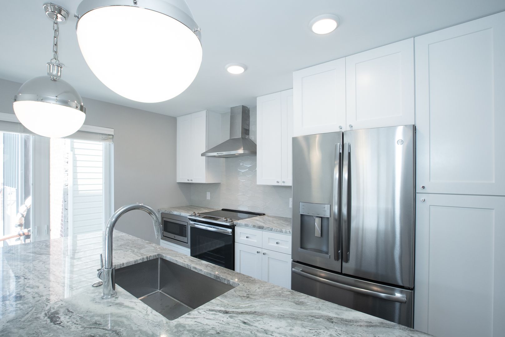 Philadelphia Apartment: 817 N. 20th St.