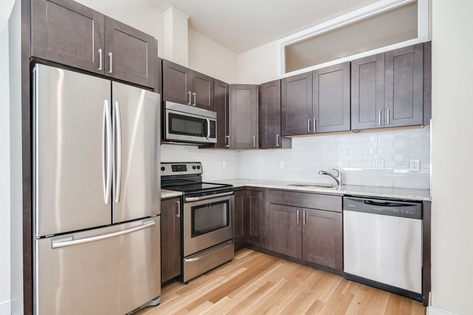 Philadelphia Apartment: 1430 South Street