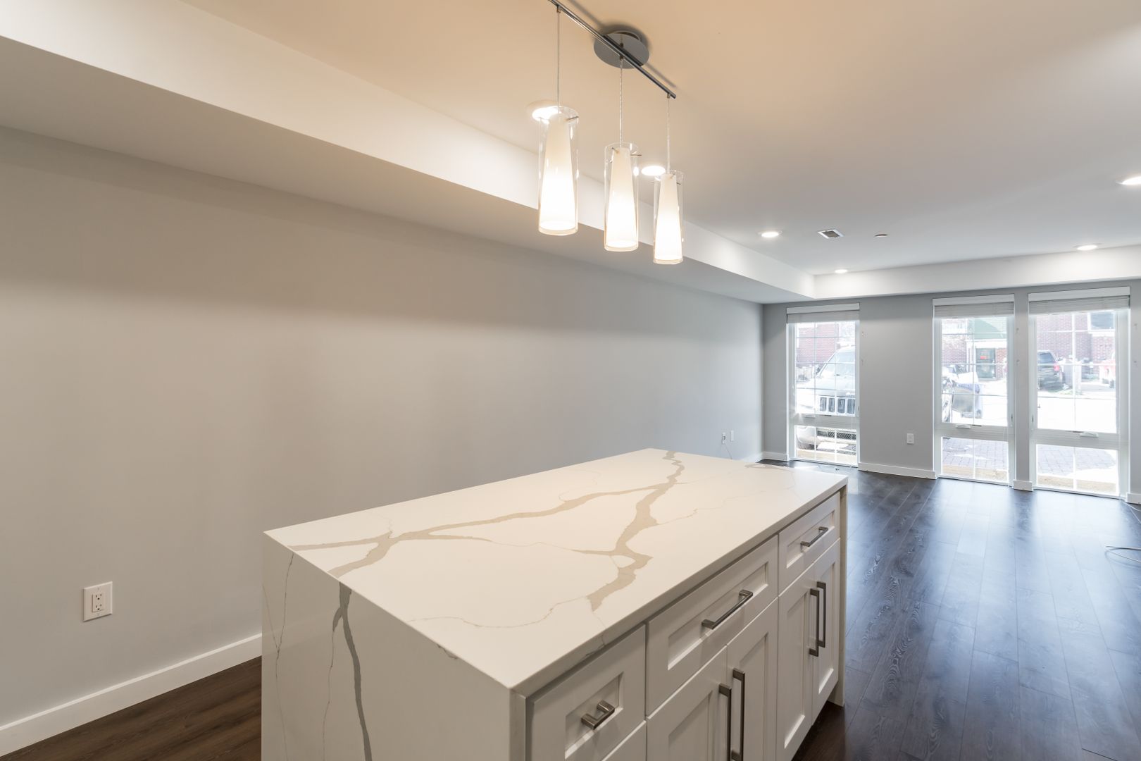 Philadelphia Apartment: 751 N 20th Street