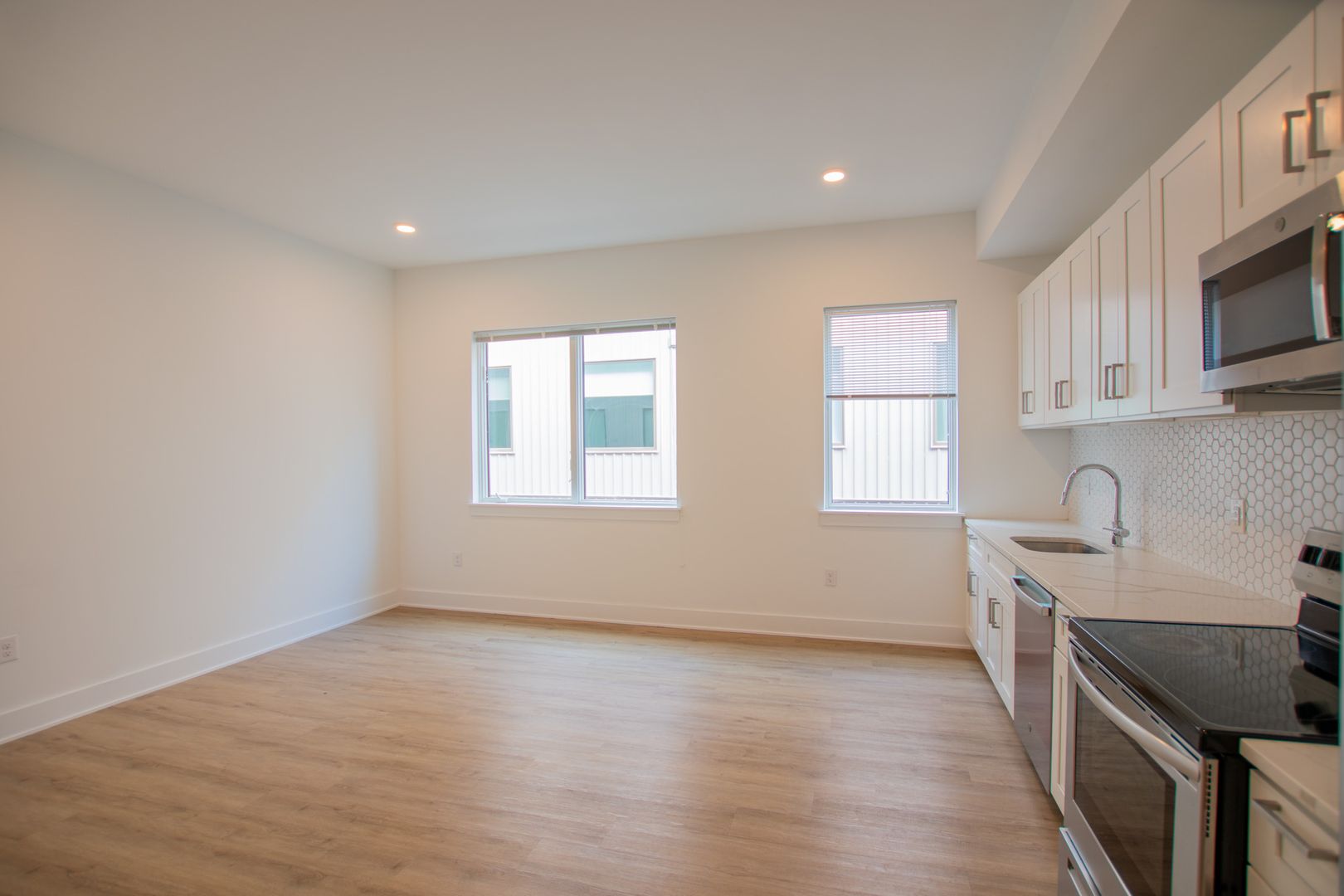 Philadelphia Apartment: 2235 Washington Ave