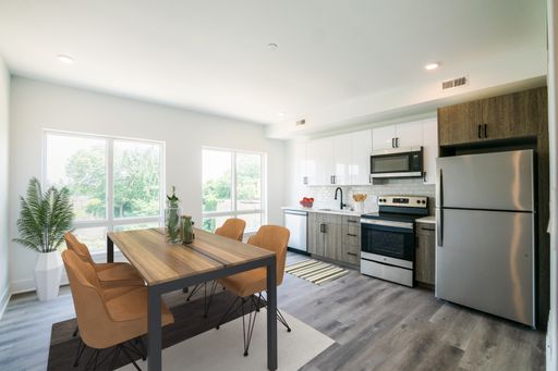 Spacious South Philly Apartment – photo 1