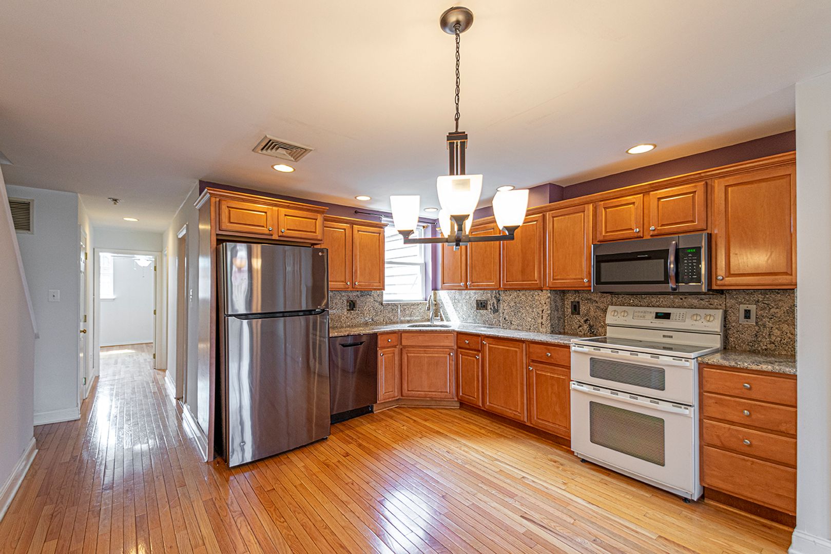 Philadelphia Apartment: 1635 E Passyunk Ave