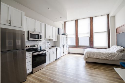 Point Breeze Studio Apartment – photo 1