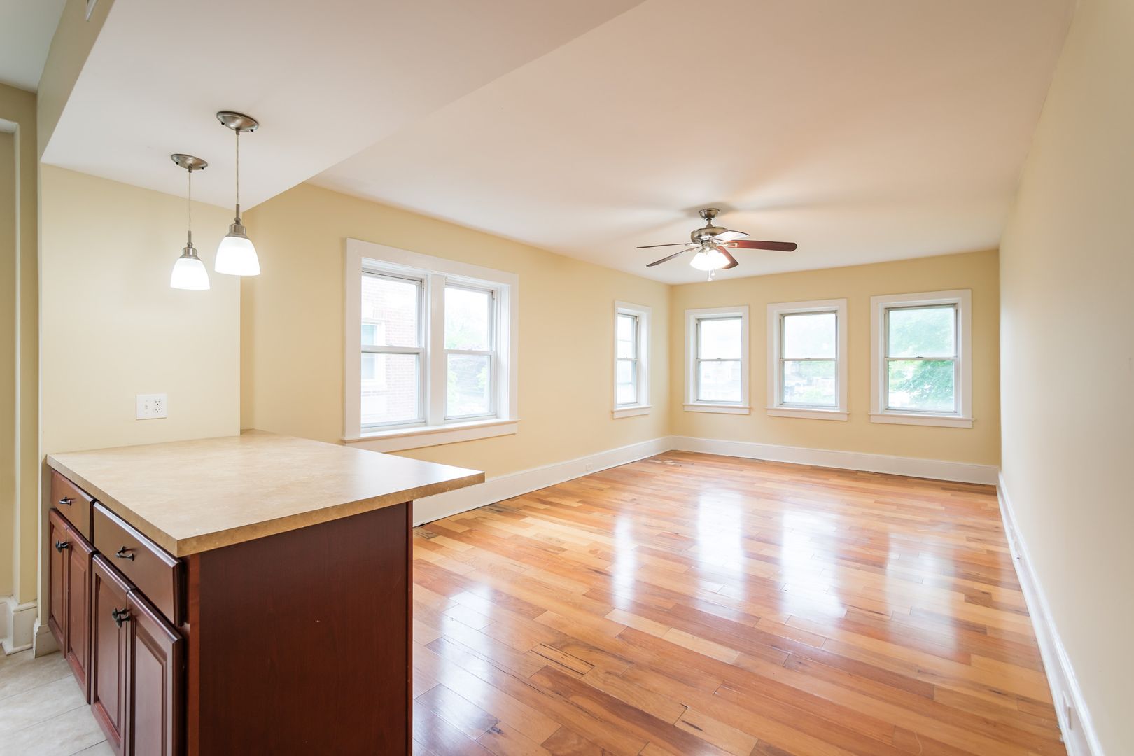 Philadelphia Apartment: 2248 Bryn Mawr Avenue