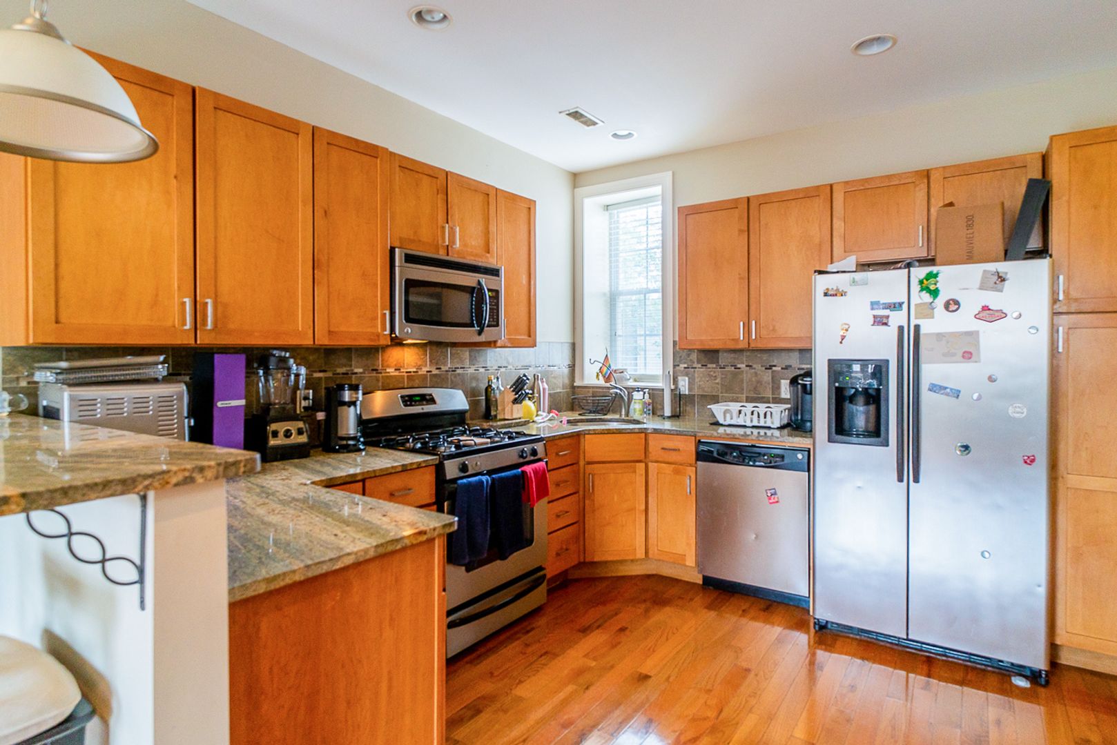 Philadelphia Apartment: 1708 Federal Street
