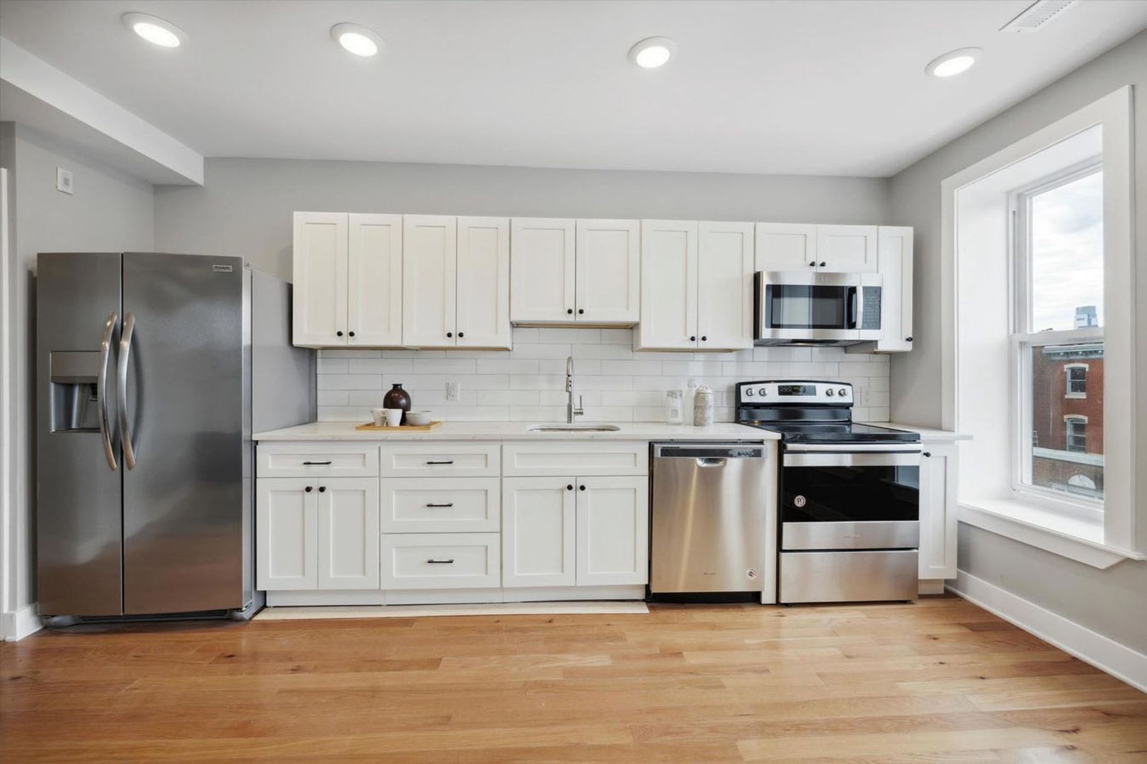 Philadelphia Apartment: 2827 W Girard Avenue