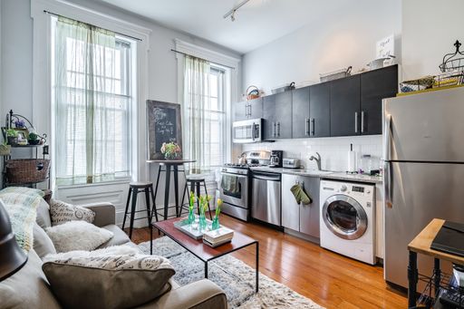One Bed Washington Square West Apartment – photo 1