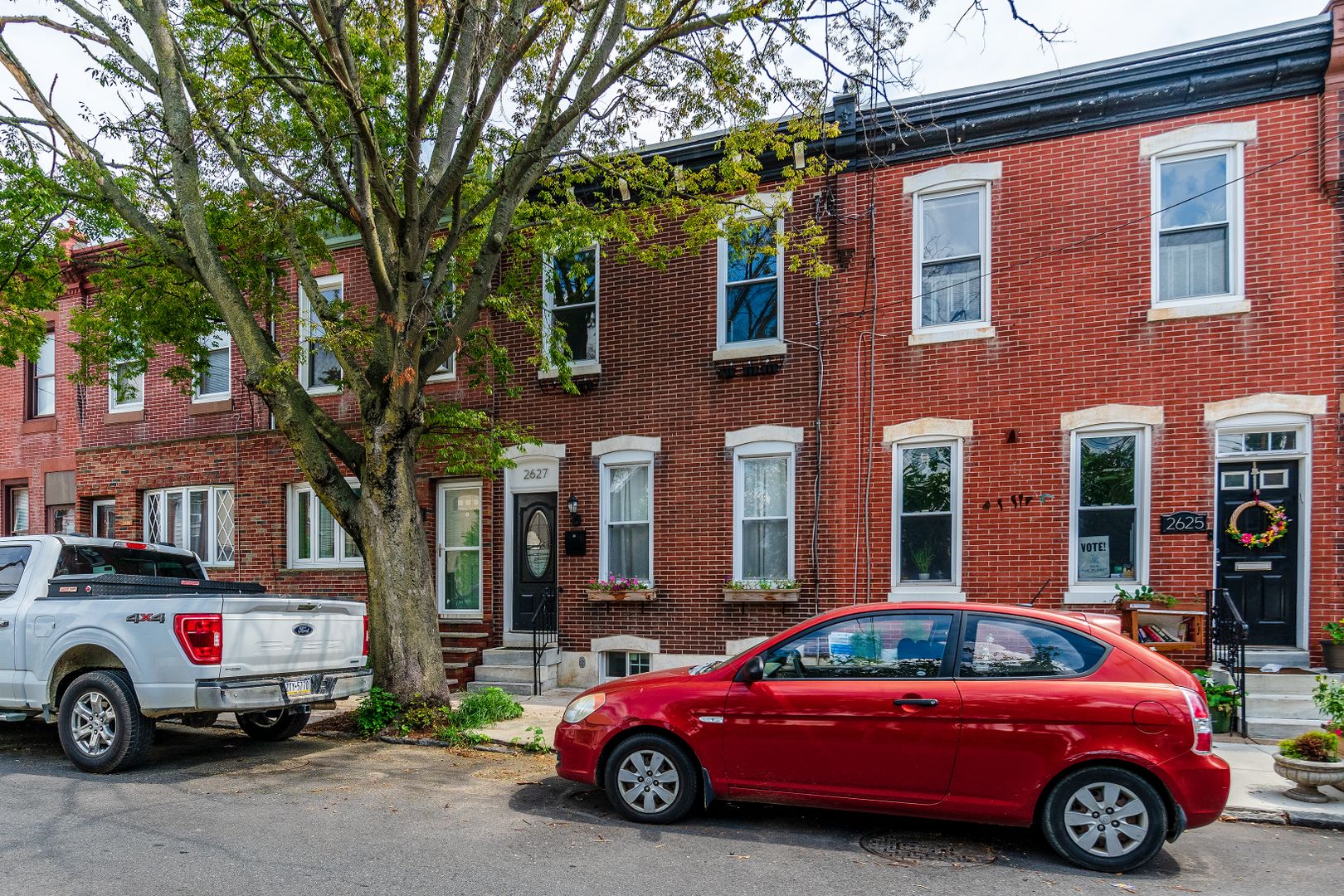 Philadelphia House: 2627 E Thompson Street