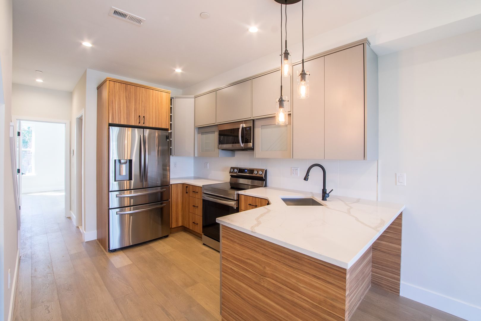 Philadelphia Apartment: 2147 N Franklin Street