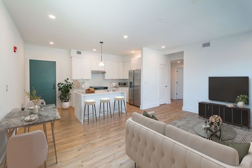 2 Bedroom Apartment – 2101 Washington Ave, Unit 241, Philadelphia, PA 19146