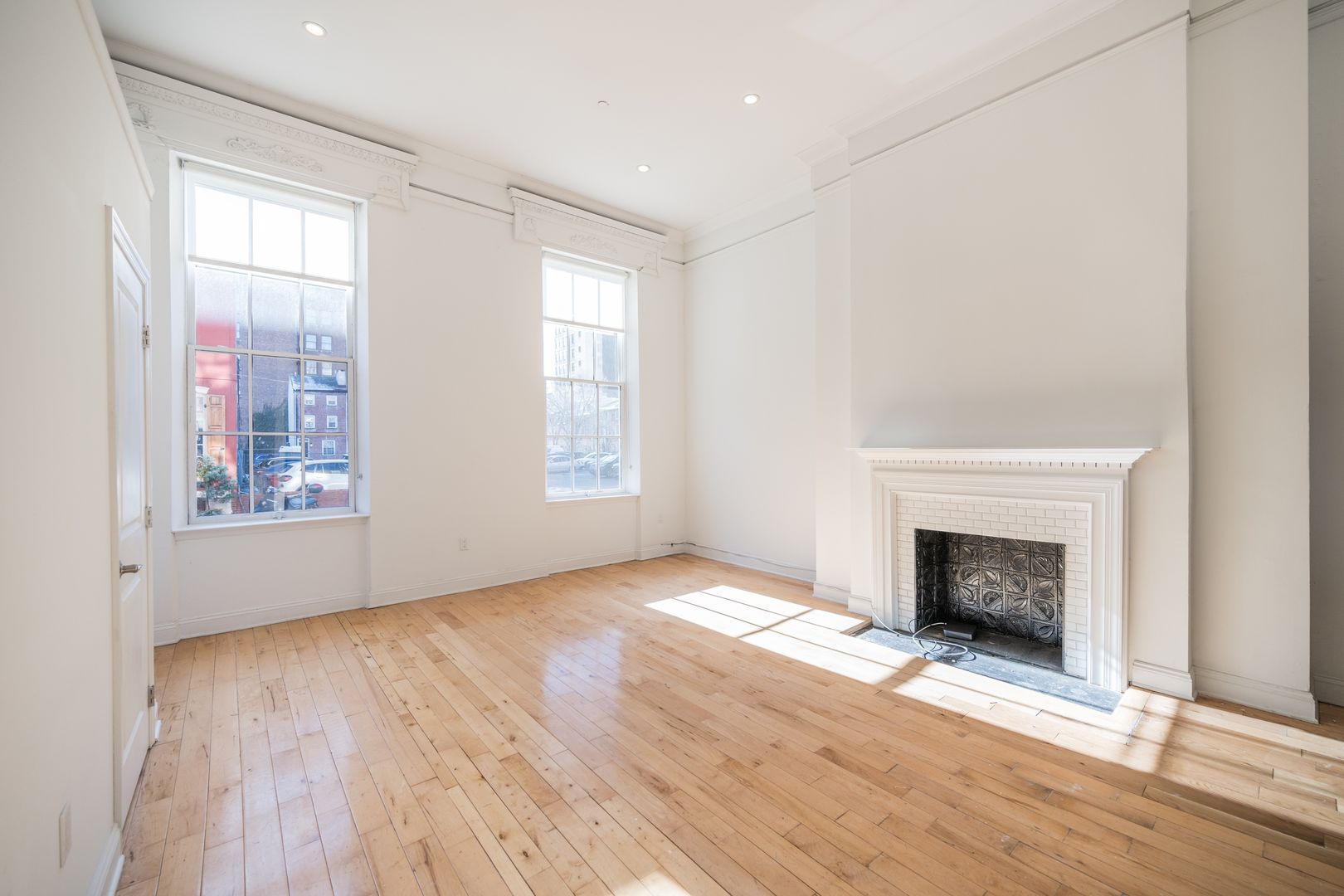 Philadelphia Apartment: 1311 Spruce Street