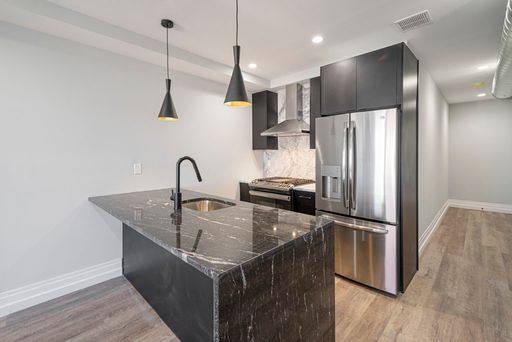 Northern Liberties One Bedroom Apartment – photo 1