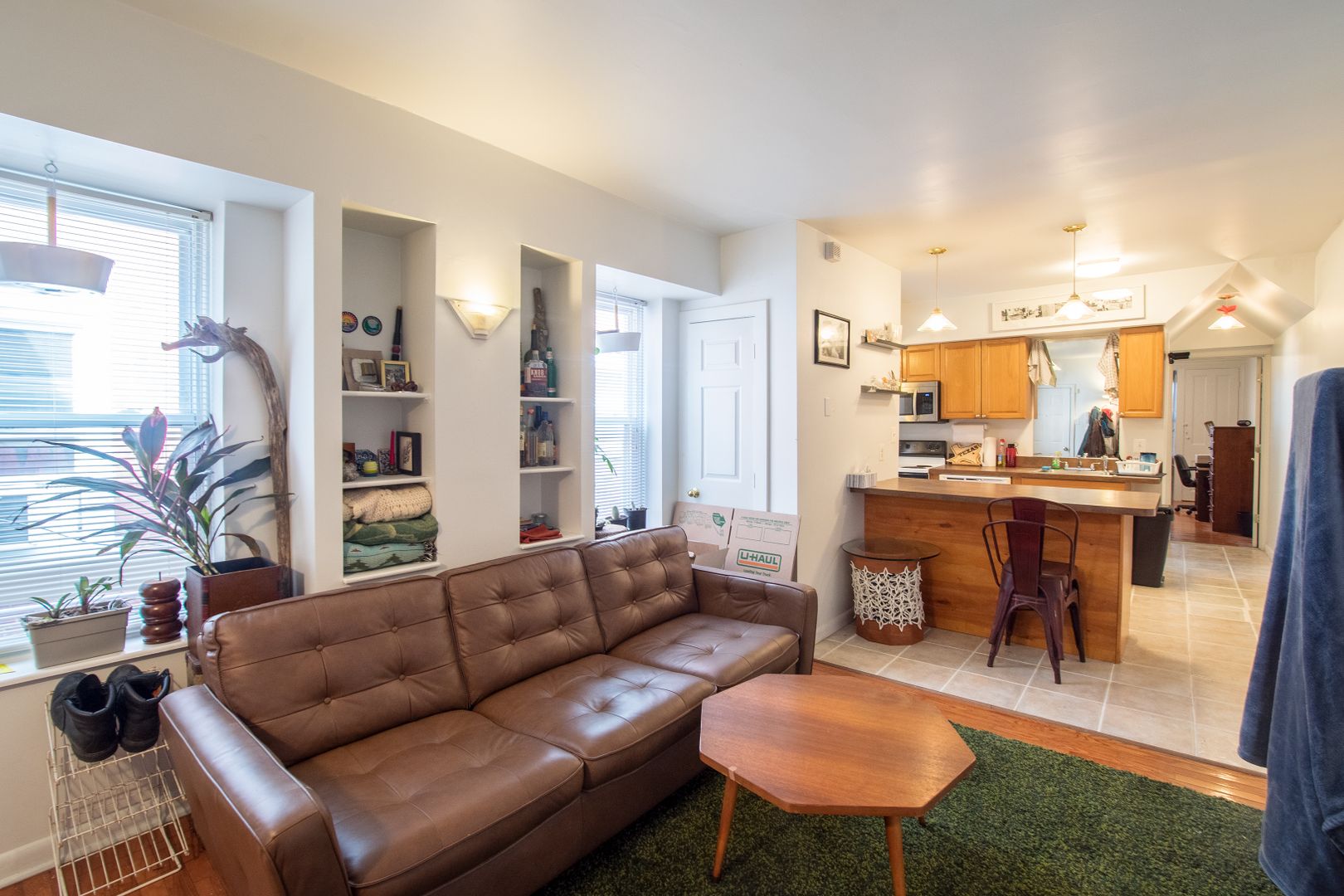 Philadelphia Apartment: 807 N Franklin Street