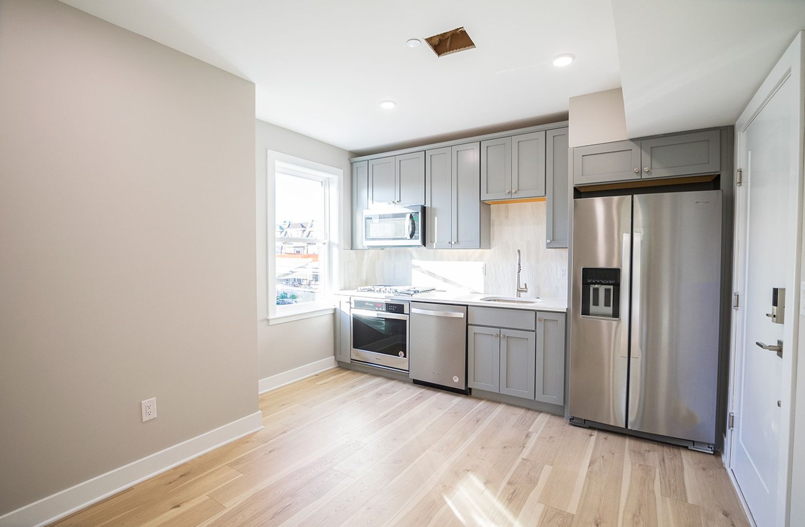 Philadelphia Apartment: 4926 Locust Street